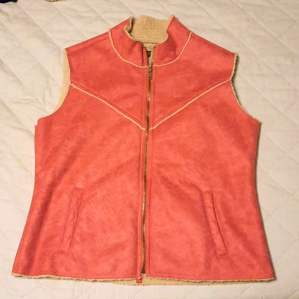 LEGACY FALLS womens large pink furlined vest